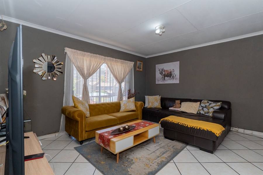 2 Bedroom Property for Sale in Croydon Gauteng