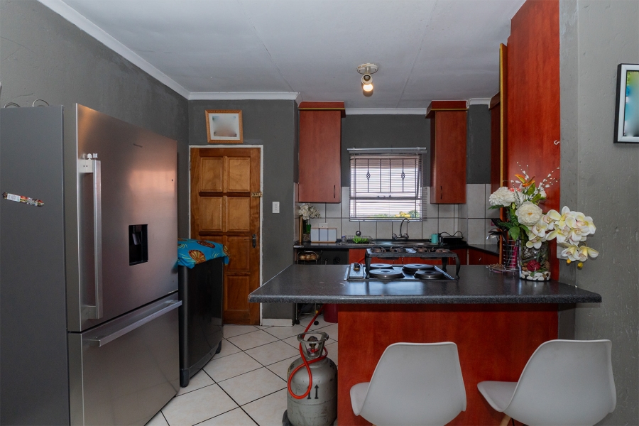 2 Bedroom Property for Sale in Croydon Gauteng