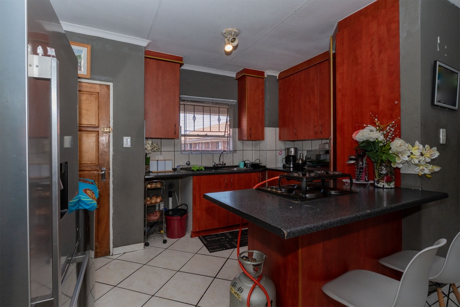 2 Bedroom Property for Sale in Croydon Gauteng