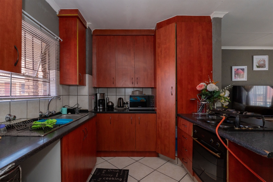 2 Bedroom Property for Sale in Croydon Gauteng