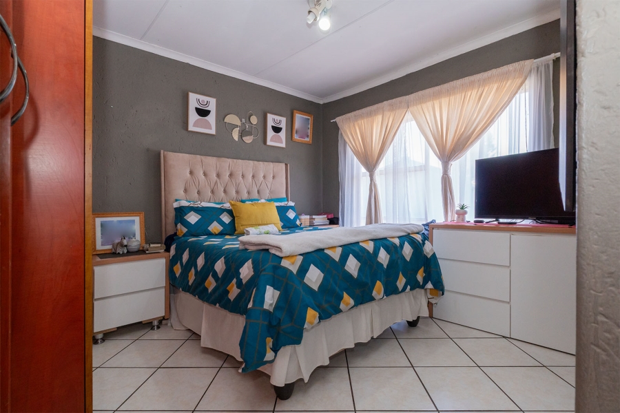 2 Bedroom Property for Sale in Croydon Gauteng