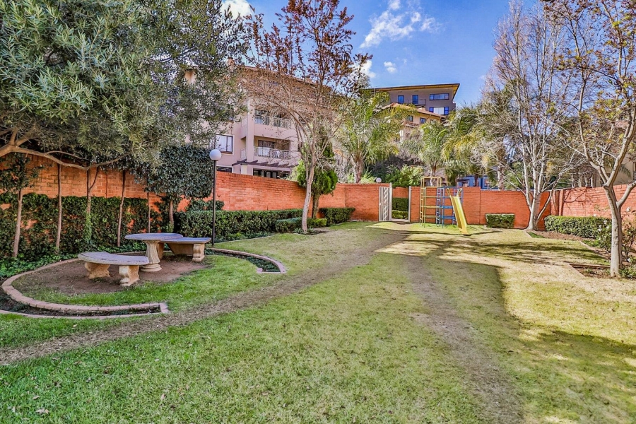 2 Bedroom Property for Sale in Sunninghill Gauteng