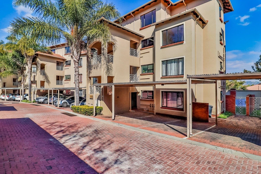 2 Bedroom Property for Sale in Sunninghill Gauteng