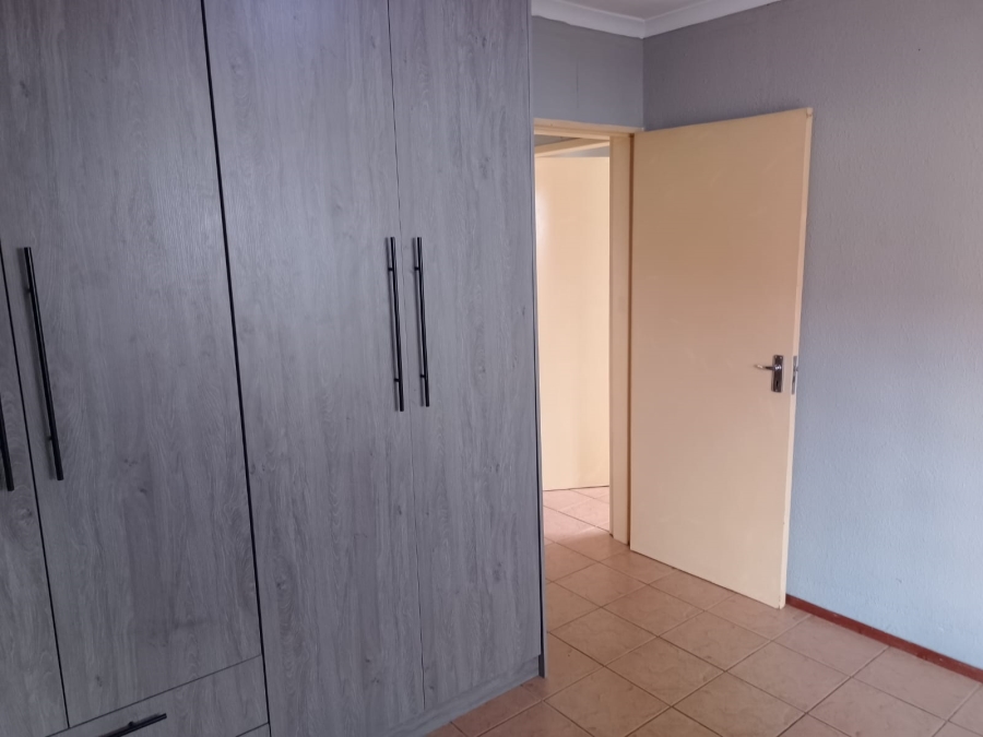 3 Bedroom Property for Sale in Mahube Valley Gauteng