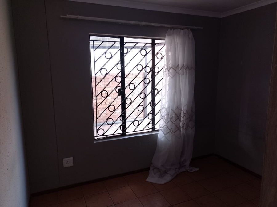 3 Bedroom Property for Sale in Mahube Valley Gauteng
