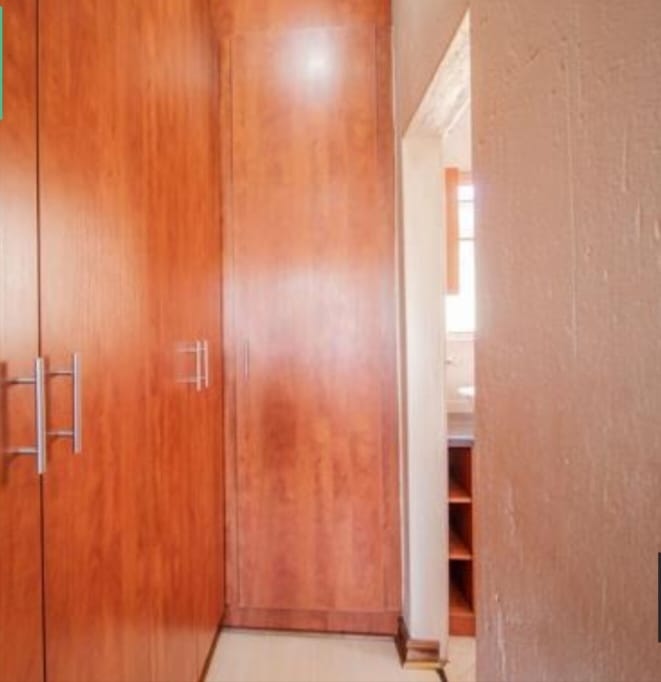 3 Bedroom Property for Sale in Sonneveld Gauteng