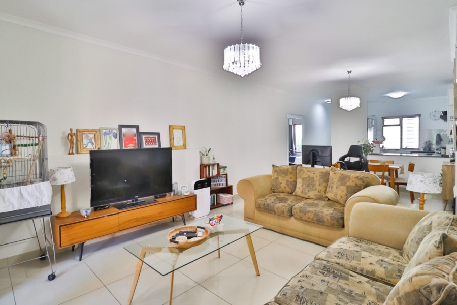 2 Bedroom Property for Sale in Morningside Gauteng