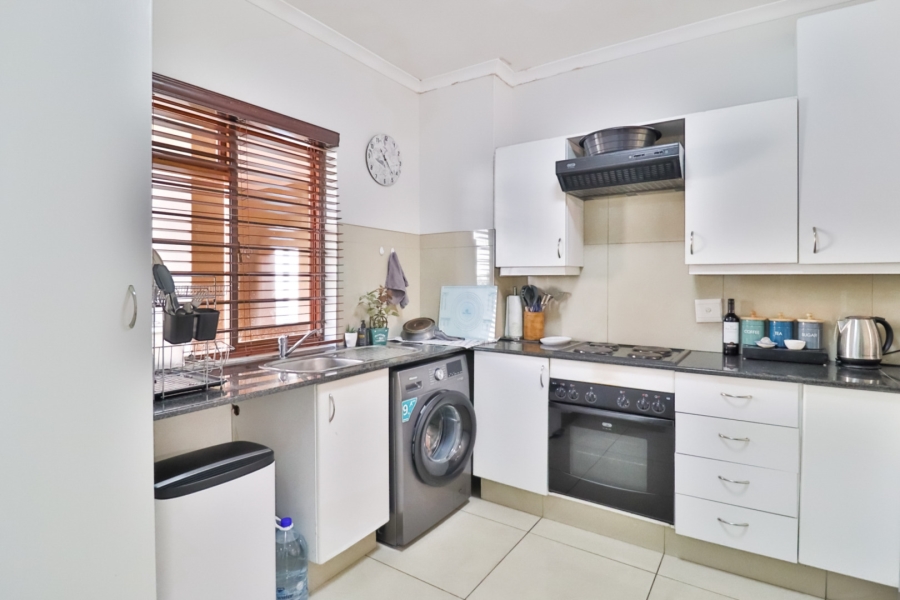 2 Bedroom Property for Sale in Morningside Gauteng