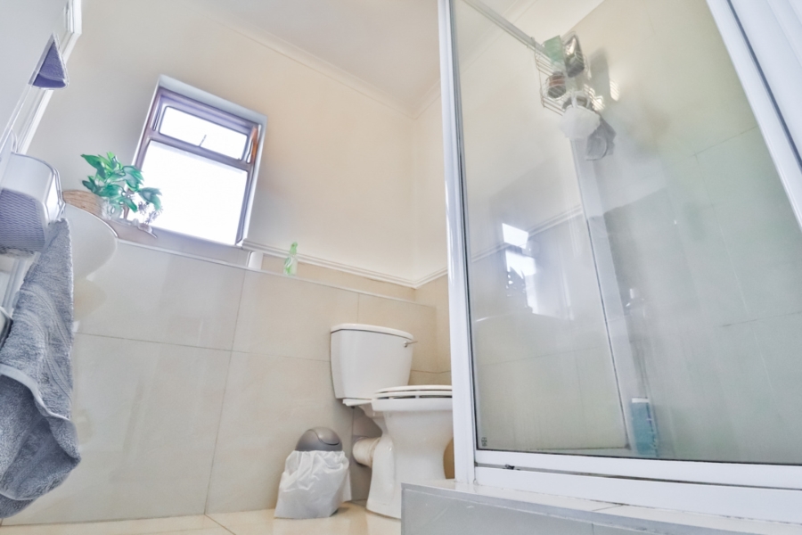 2 Bedroom Property for Sale in Morningside Gauteng