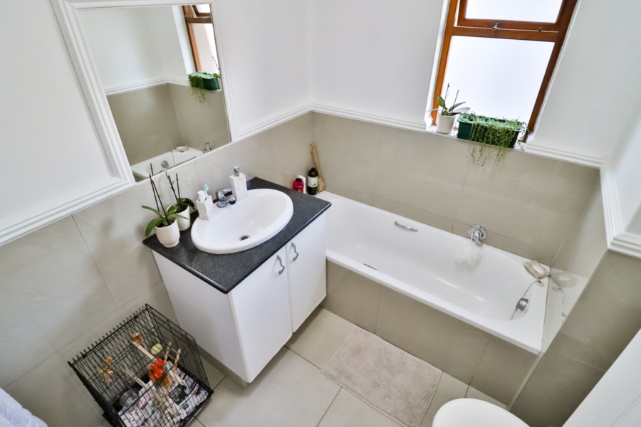 2 Bedroom Property for Sale in Morningside Gauteng