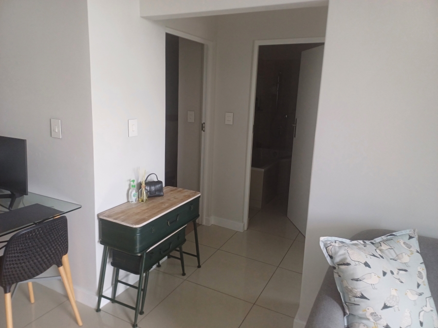 To Let 2 Bedroom Property for Rent in Rosebank Gauteng