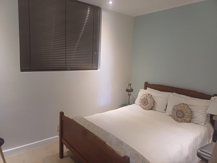 To Let 2 Bedroom Property for Rent in Rosebank Gauteng