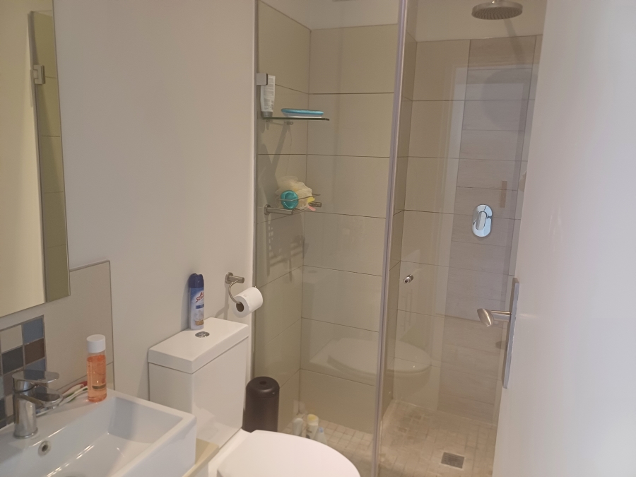 To Let 2 Bedroom Property for Rent in Rosebank Gauteng