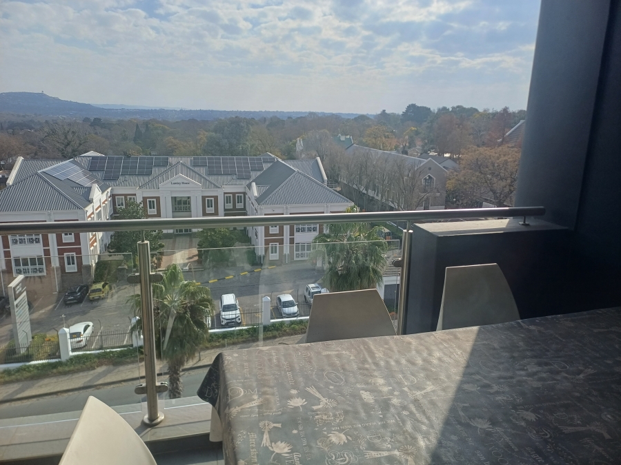 To Let 2 Bedroom Property for Rent in Rosebank Gauteng