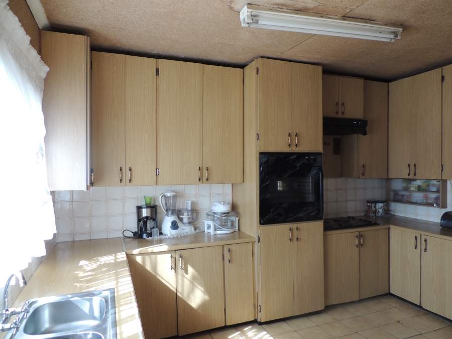 3 Bedroom Property for Sale in South Hills Gauteng