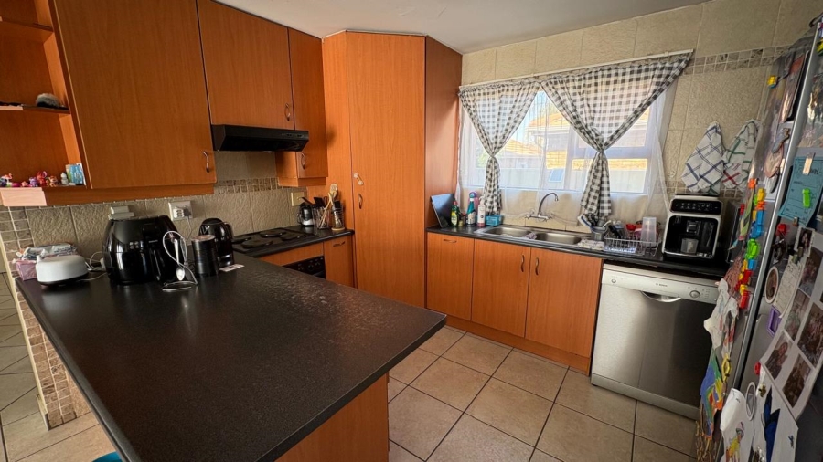 4 Bedroom Property for Sale in Bartlett Gauteng