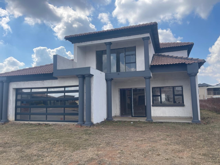 9 Bedroom Property for Sale in Theresa Park Gauteng