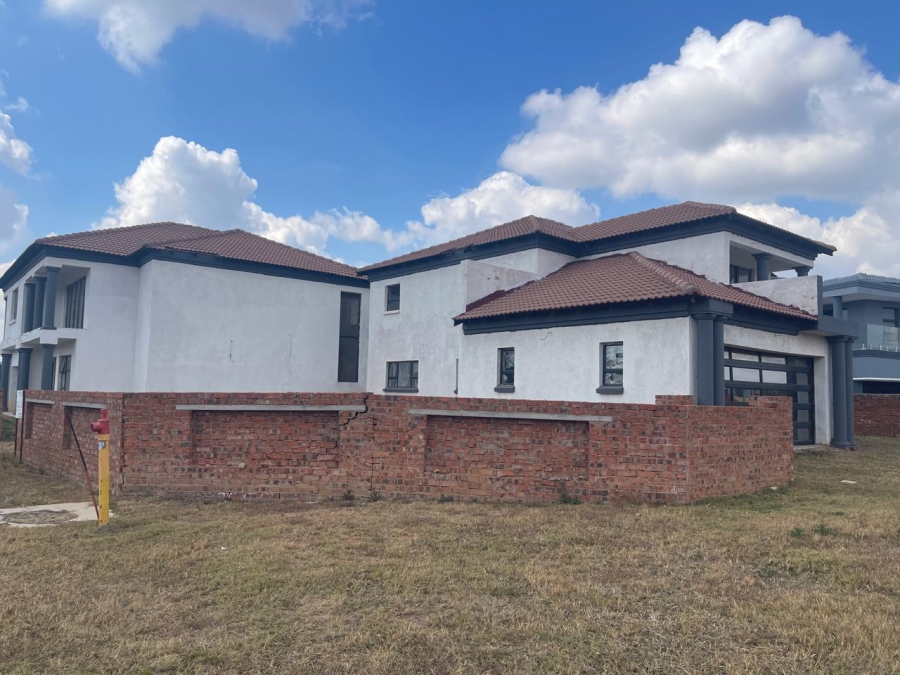 9 Bedroom Property for Sale in Theresa Park Gauteng