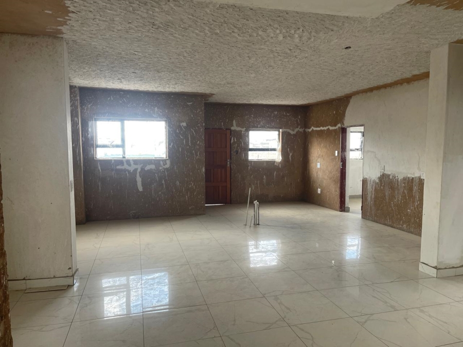 9 Bedroom Property for Sale in Theresa Park Gauteng