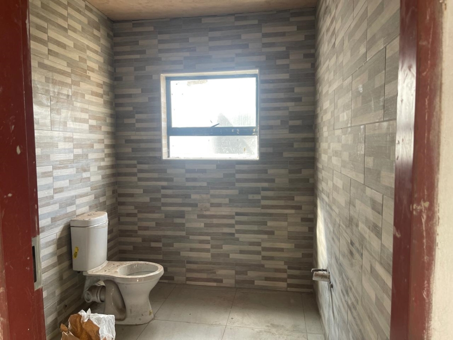 9 Bedroom Property for Sale in Theresa Park Gauteng