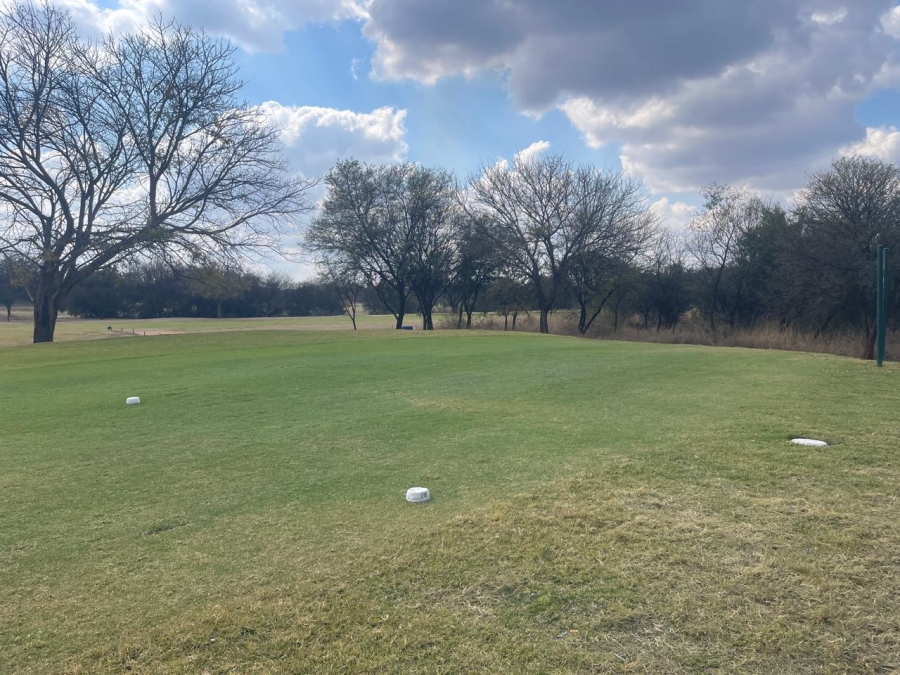 9 Bedroom Property for Sale in Theresa Park Gauteng