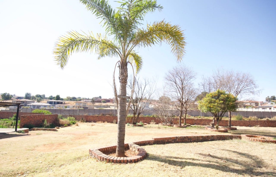 13 Bedroom Property for Sale in Krugersdorp West Gauteng