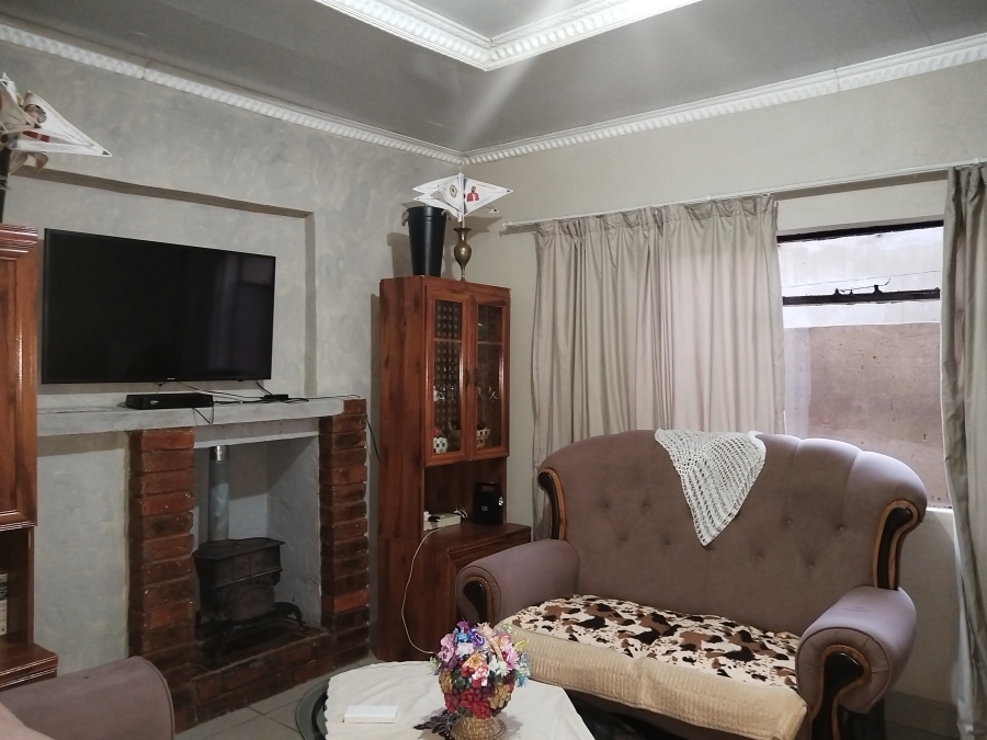 2 Bedroom Property for Sale in Boitumelo Gauteng