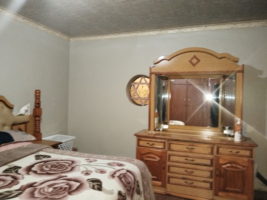 2 Bedroom Property for Sale in Boitumelo Gauteng