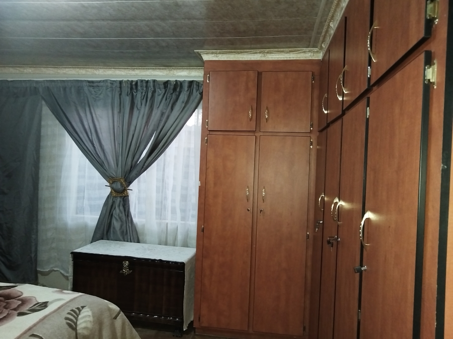 2 Bedroom Property for Sale in Boitumelo Gauteng