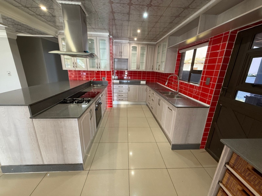 4 Bedroom Property for Sale in Theresa Park Gauteng