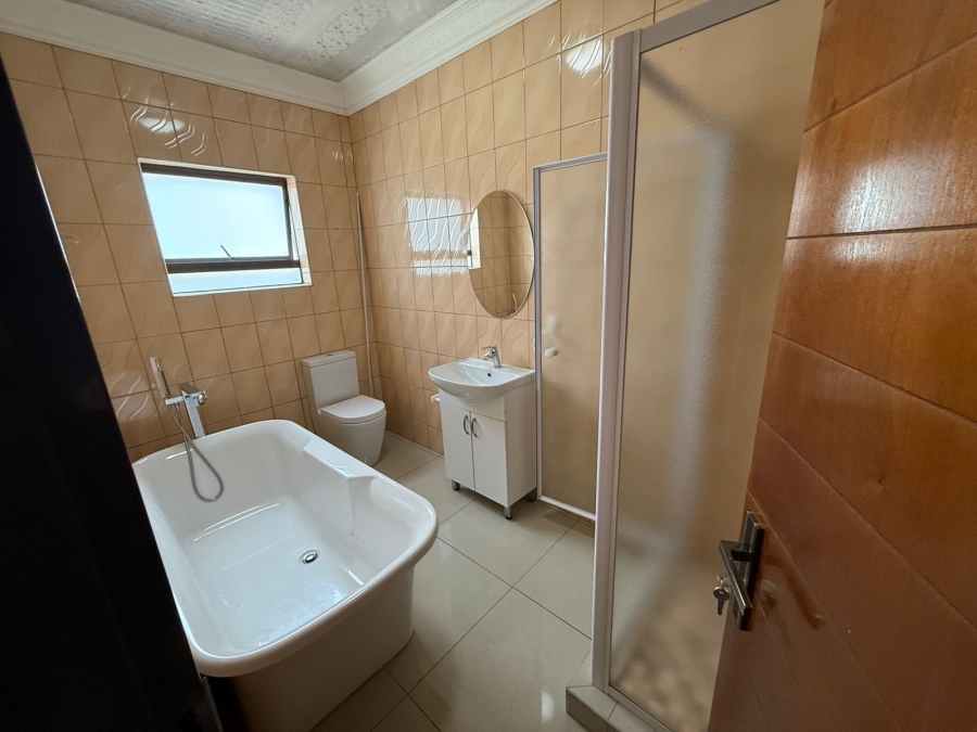 4 Bedroom Property for Sale in Theresa Park Gauteng