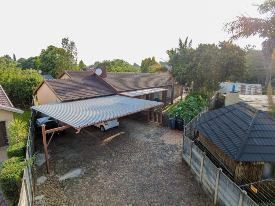 3 Bedroom Property for Sale in Esther Park Gauteng