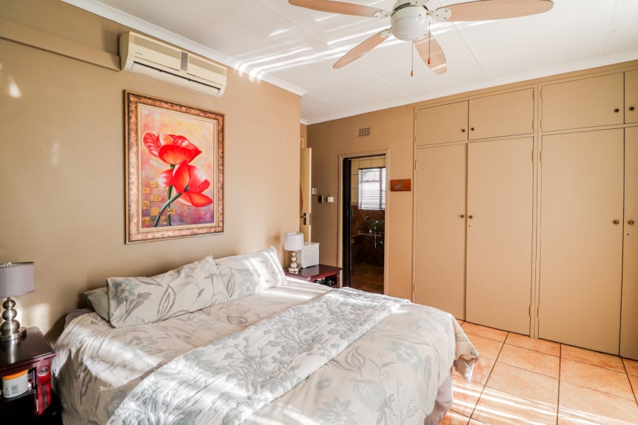 3 Bedroom Property for Sale in Esther Park Gauteng