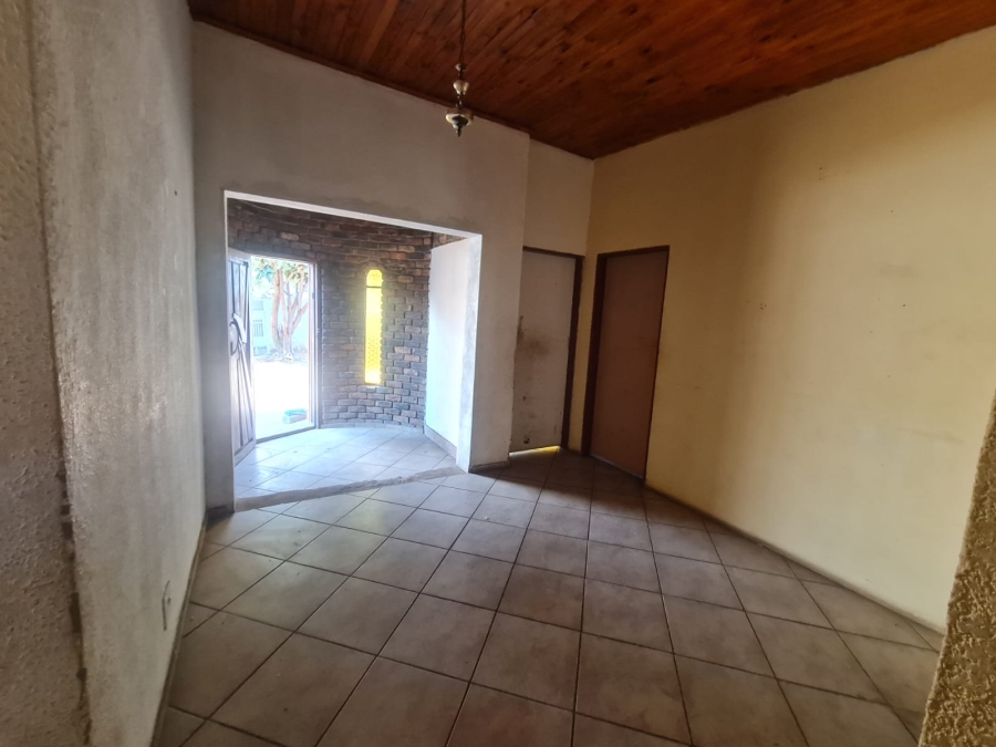 8 Bedroom Property for Sale in Vanderbijlpark SE 7 Gauteng