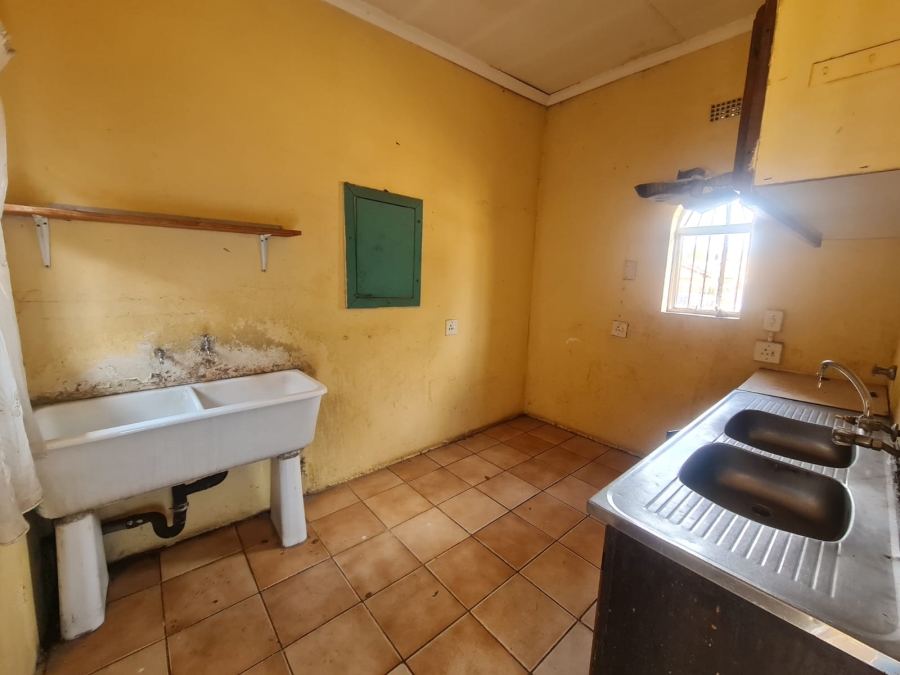 8 Bedroom Property for Sale in Vanderbijlpark SE 7 Gauteng