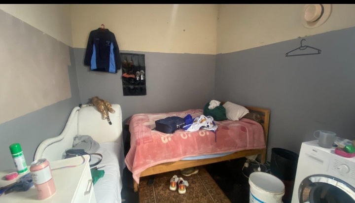 9 Bedroom Property for Sale in Temong Gauteng