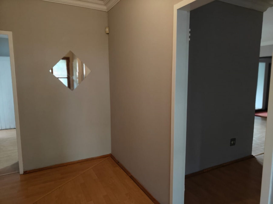 To Let 3 Bedroom Property for Rent in Risiville Gauteng