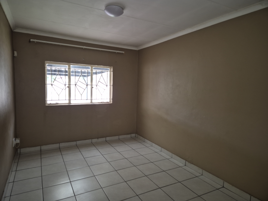 To Let 2 Bedroom Property for Rent in Brakpan Central Gauteng