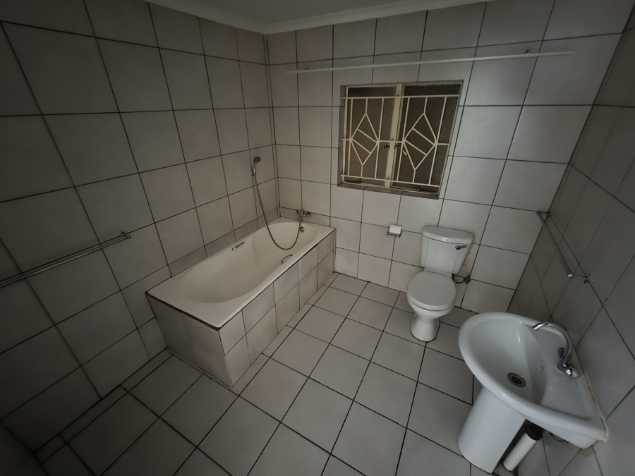 To Let 2 Bedroom Property for Rent in Brakpan Central Gauteng