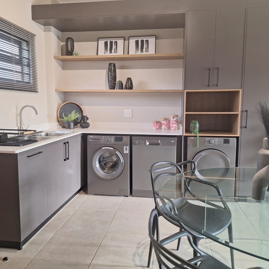 To Let 2 Bedroom Property for Rent in Rietvalleirand Gauteng