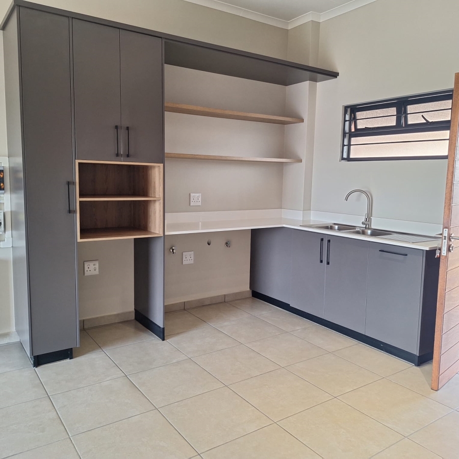 2 Bedroom Property for Sale in Rietvalleirand Gauteng
