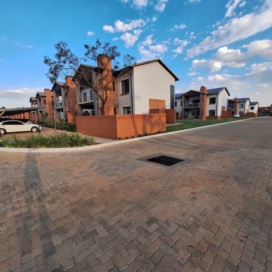 2 Bedroom Property for Sale in Rietvalleirand Gauteng