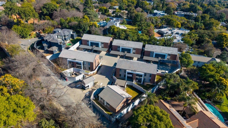 3 Bedroom Property for Sale in Bryanston Gauteng