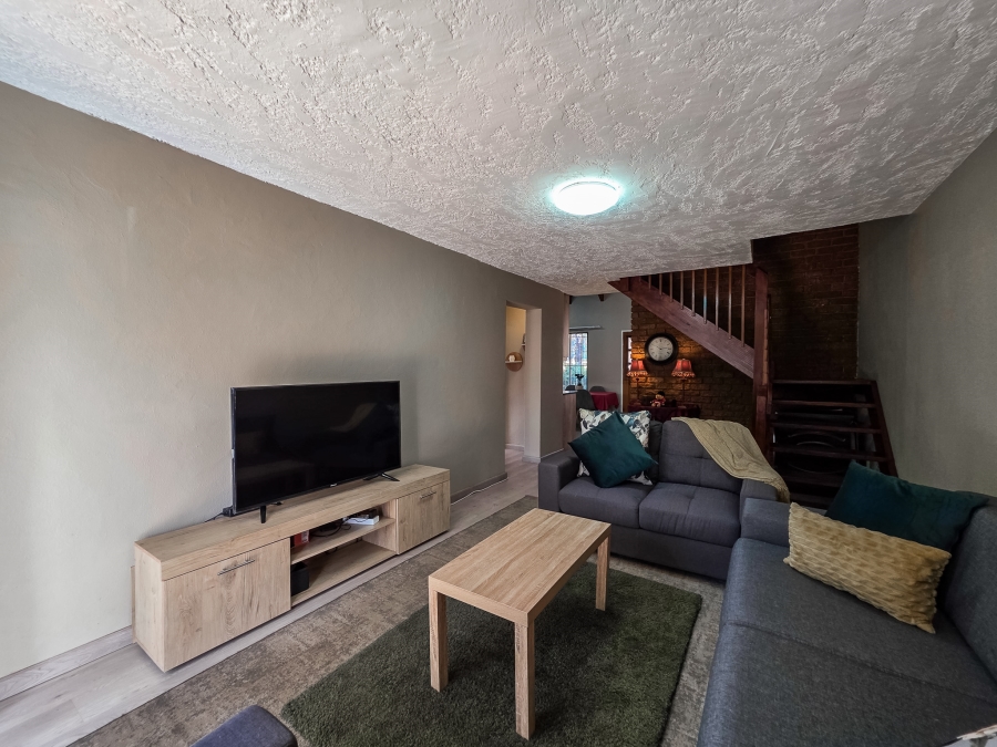 3 Bedroom Property for Sale in Moreleta Park Gauteng