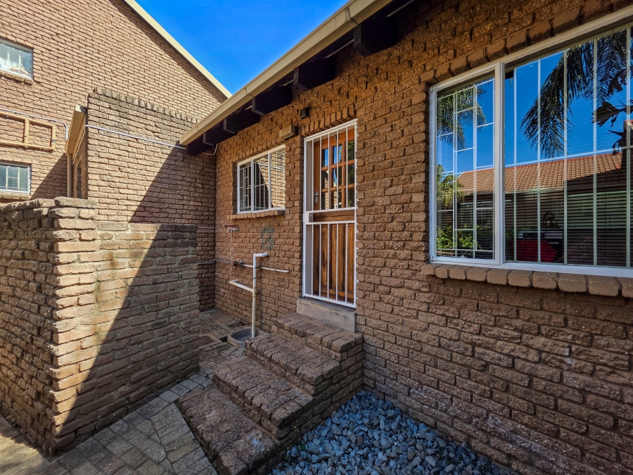 3 Bedroom Property for Sale in Moreleta Park Gauteng