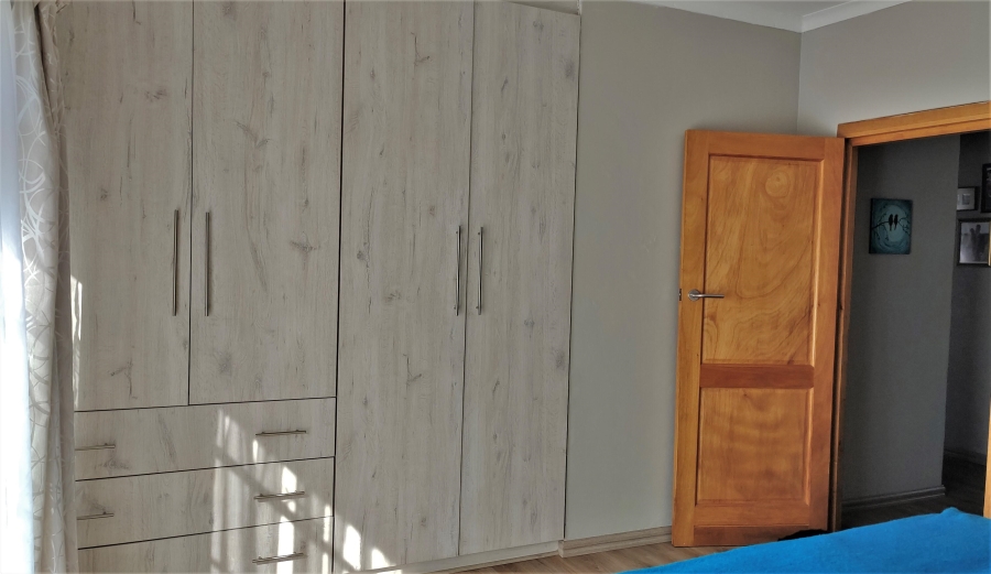 4 Bedroom Property for Sale in Doornkraal Gauteng