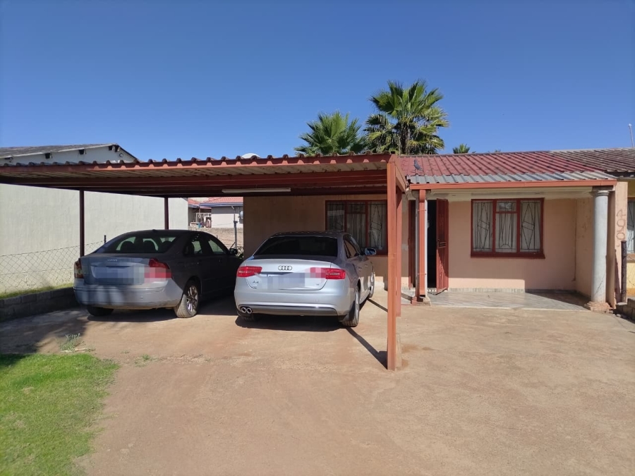 2 Bedroom Property for Sale in Kudube Gauteng