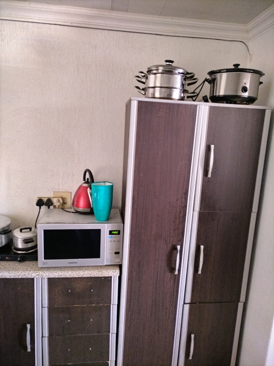 2 Bedroom Property for Sale in Kudube Gauteng