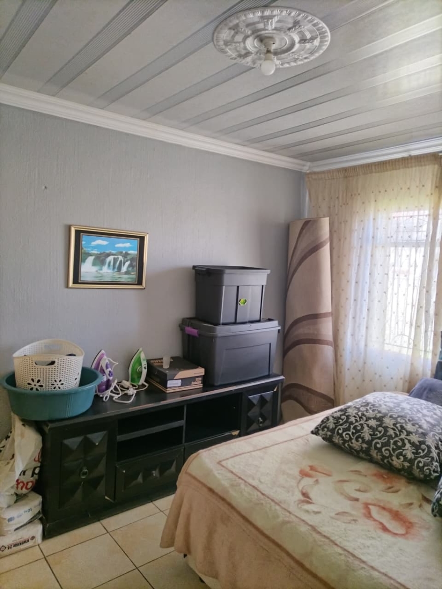 2 Bedroom Property for Sale in Kudube Gauteng