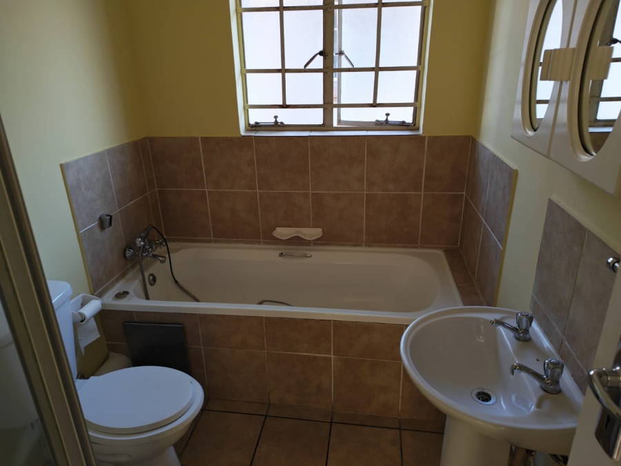 To Let 2 Bedroom Property for Rent in Minnebron Gauteng